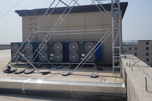 海城22000平制衣廠采暖制冷項目